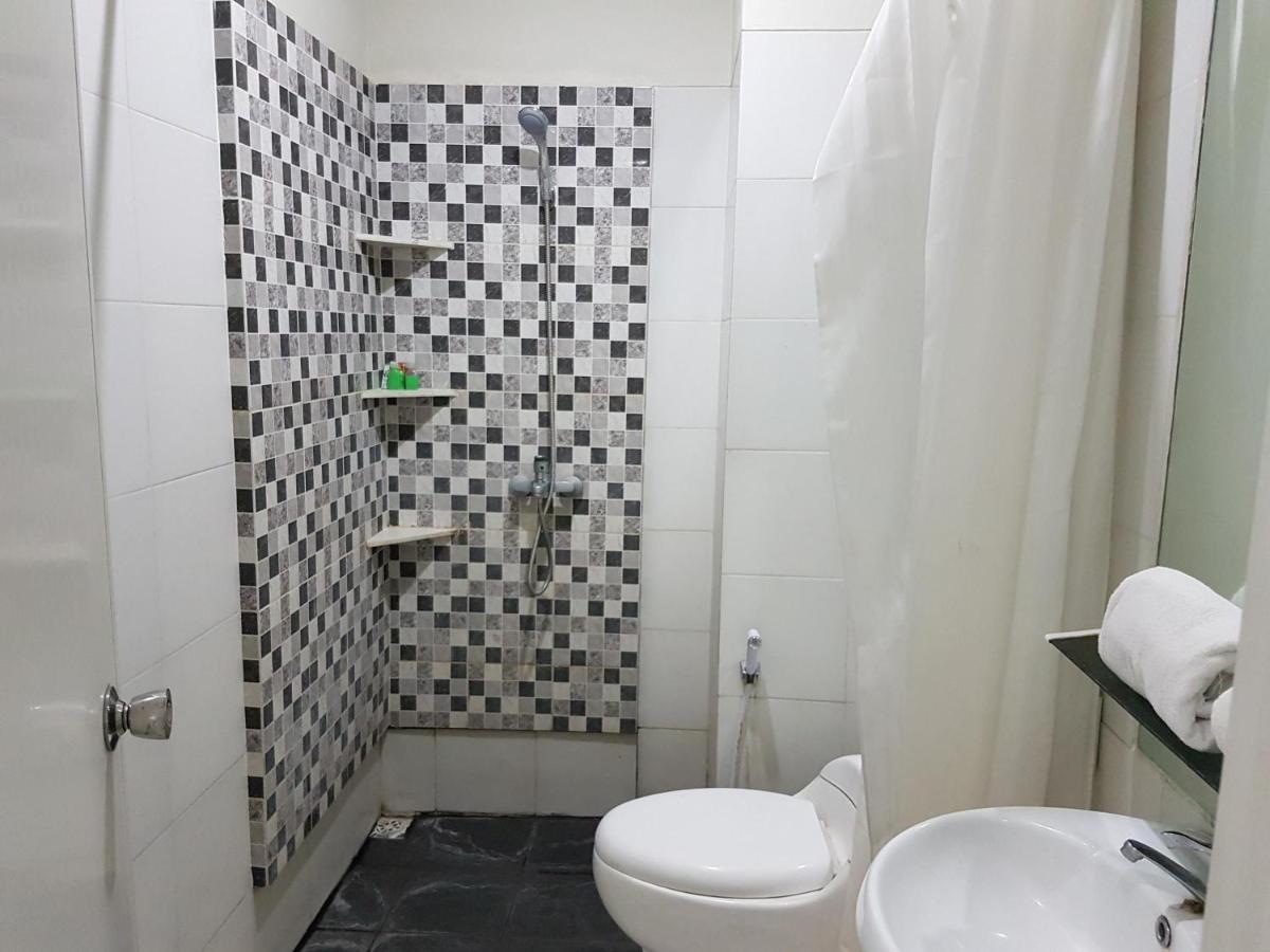 Ning Ed-Hotel Malang Habitación foto